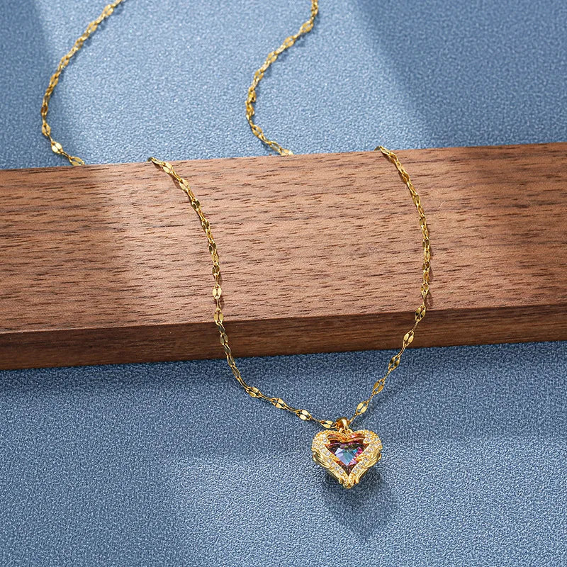 Crystal Heart Pendant Necklace - Brooksandezra