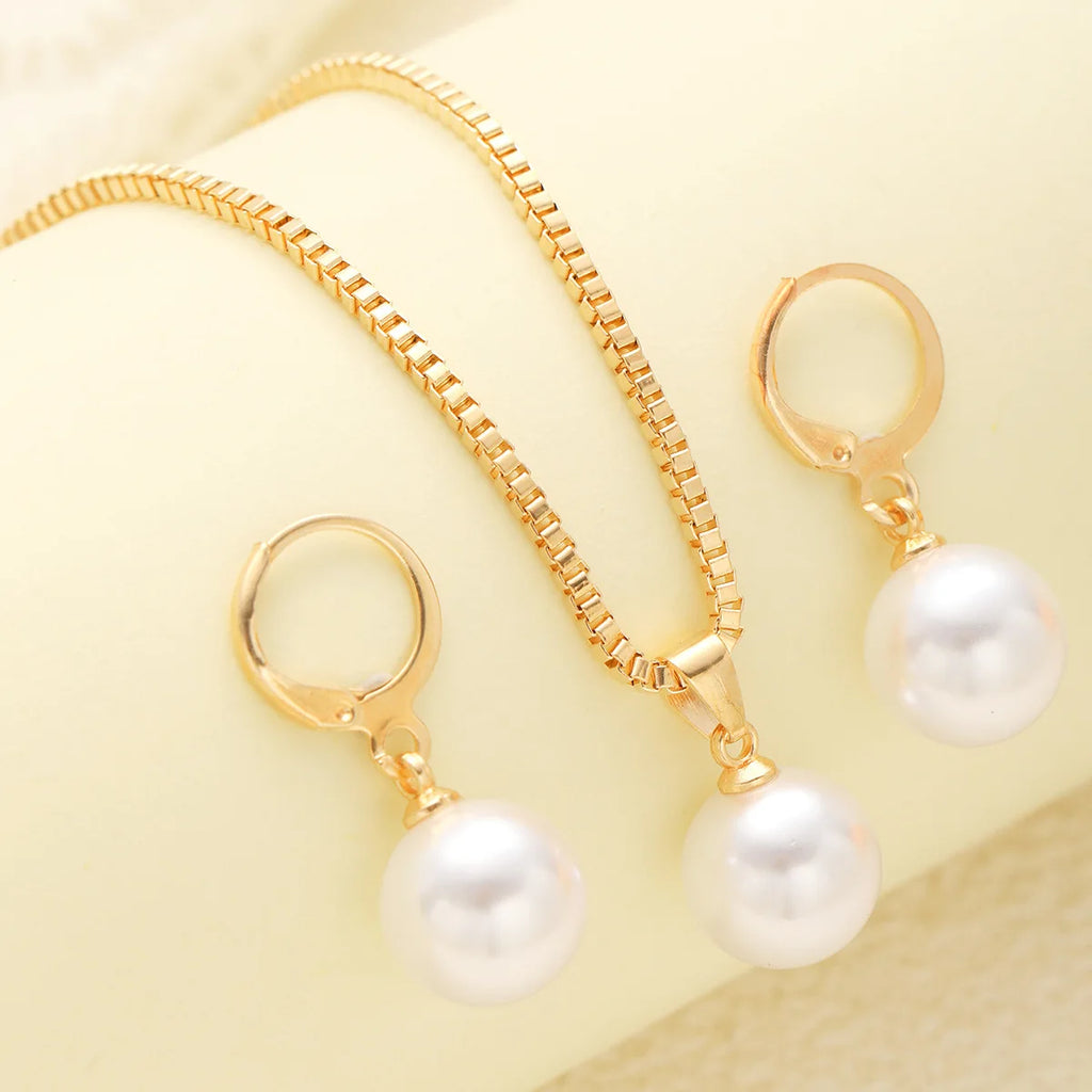 Pearl Jewellery Set - Brooksandezra