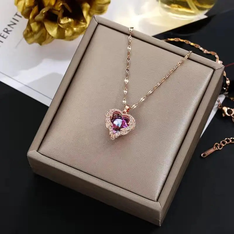 Crystal Heart Pendant Necklace - Brooksandezra